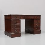 1135 6193 WRITING DESK